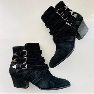 ENZO ANGIOLINI. : :  MISOA Suede Bootie